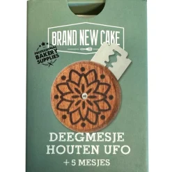BrandNewCake Deegmesje Houten UFO (incl. 5 mesjes)